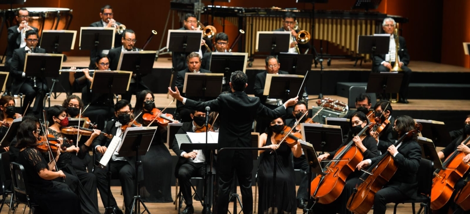 Colombia y Perú celebraron el Bicentenario de sus relaciones con Concierto Sinfónico Binacional en Lima