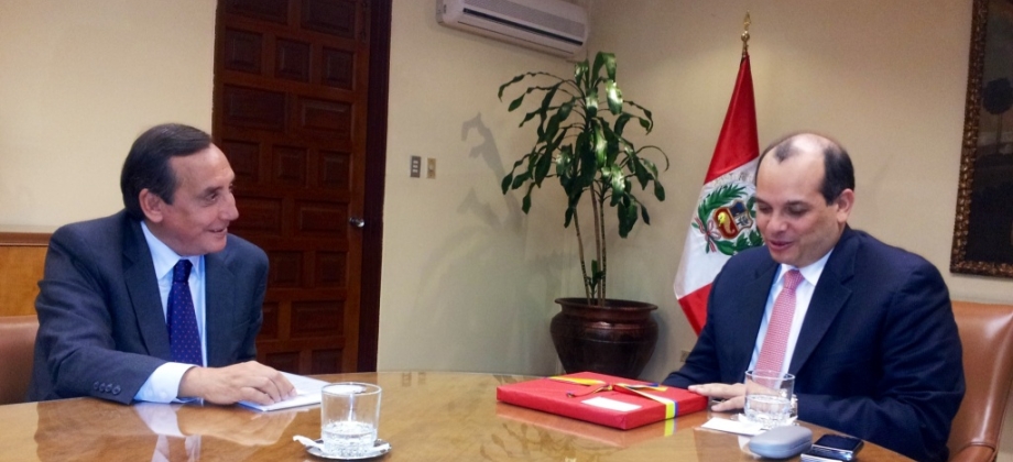 COLOMBIA Y PERÚ POTENCIARÁN INVERSIONES EN AMBOS PAÍSES 